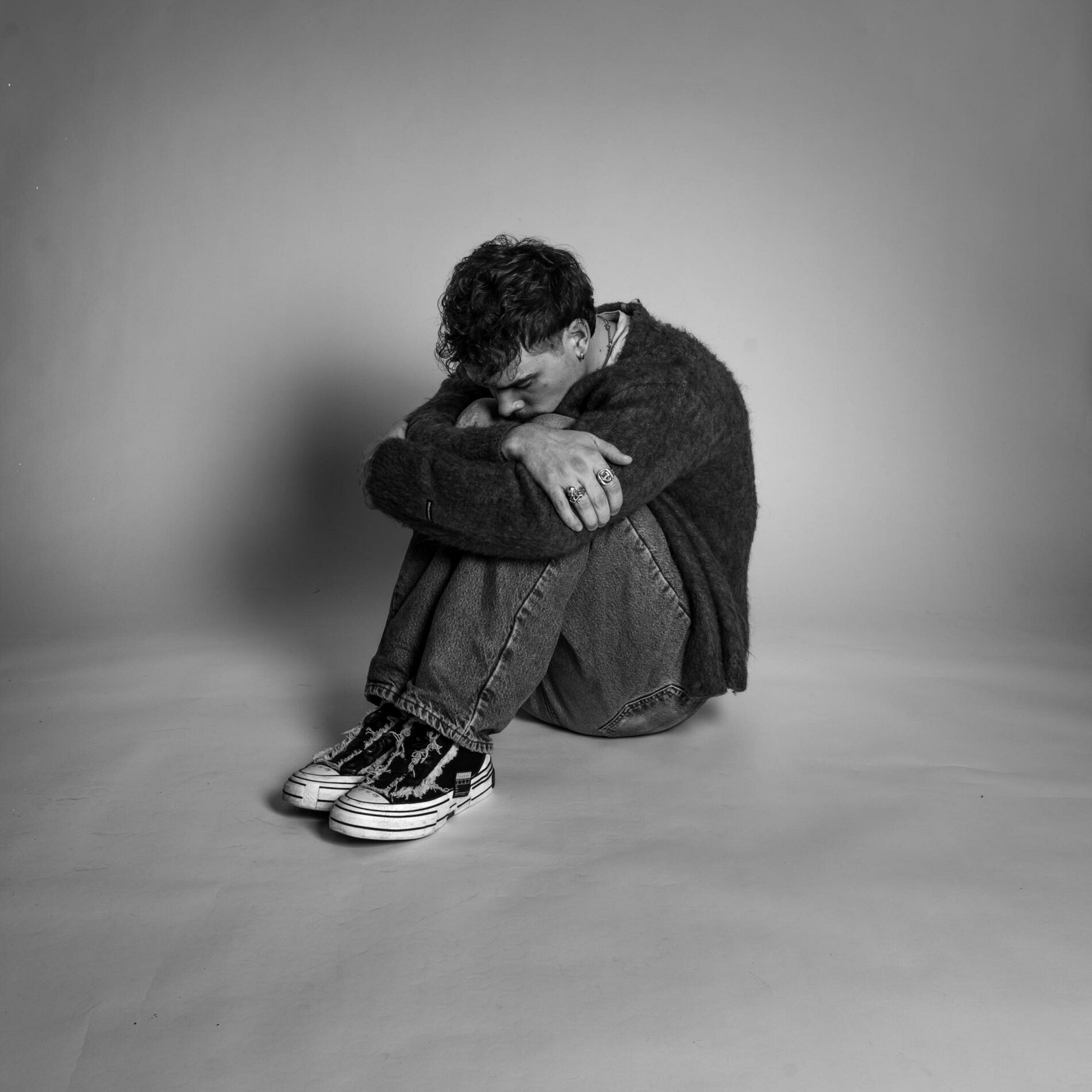 Album cover of i'm no good on my own