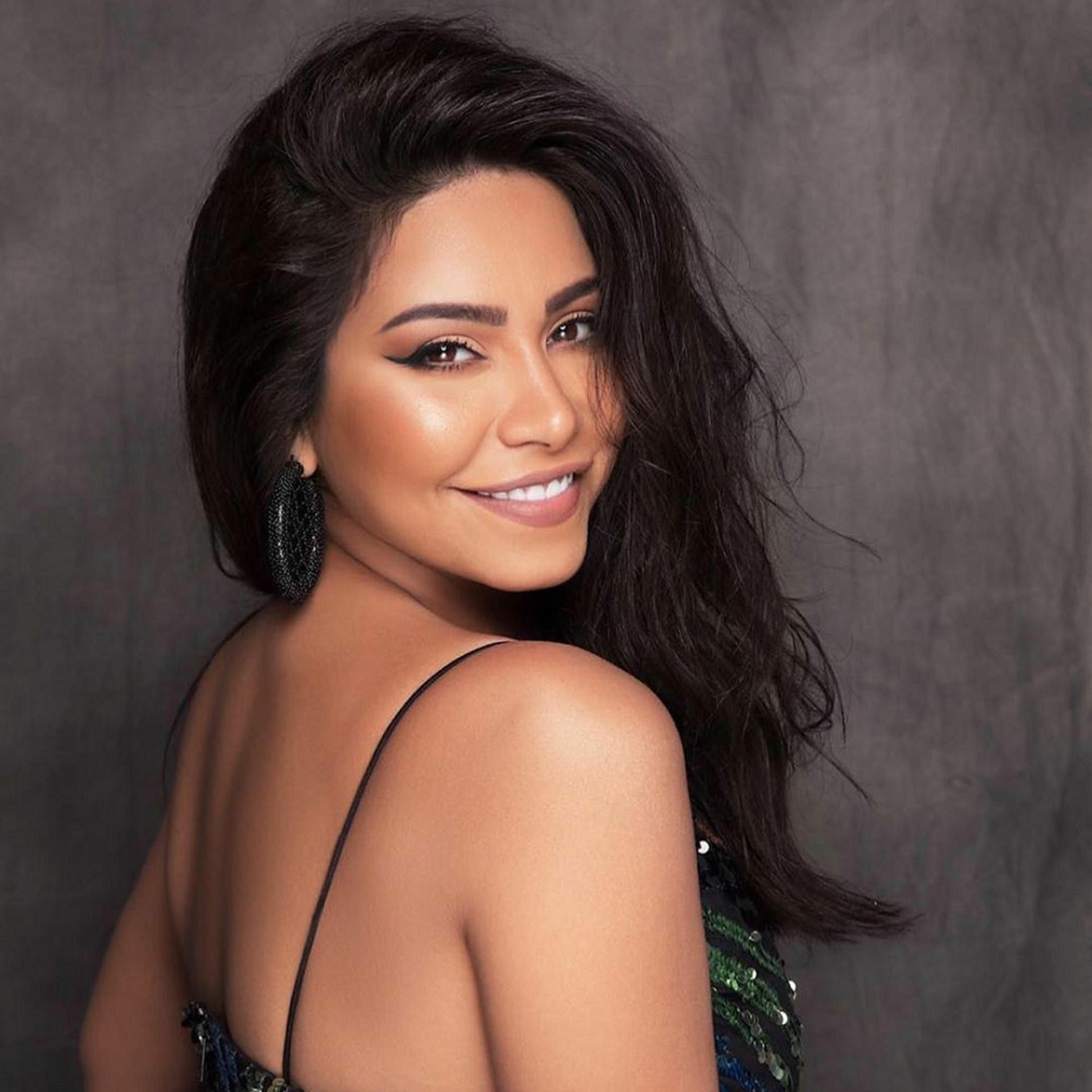Album cover of كلنا ممكن نغلط