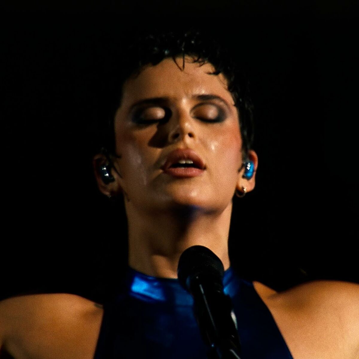 Album cover of VIERNES 3AM / BUENOS AIRES (Live in Buenos Aires)