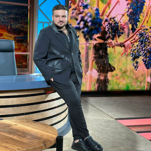 Порно 2 Қарт адам Жапондық жопа