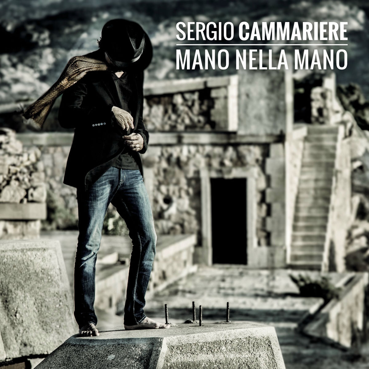 Album cover of Siedimi accanto