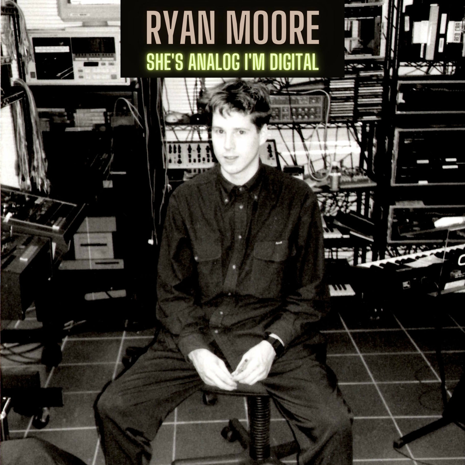 Album cover of She's Analog I'm Digital