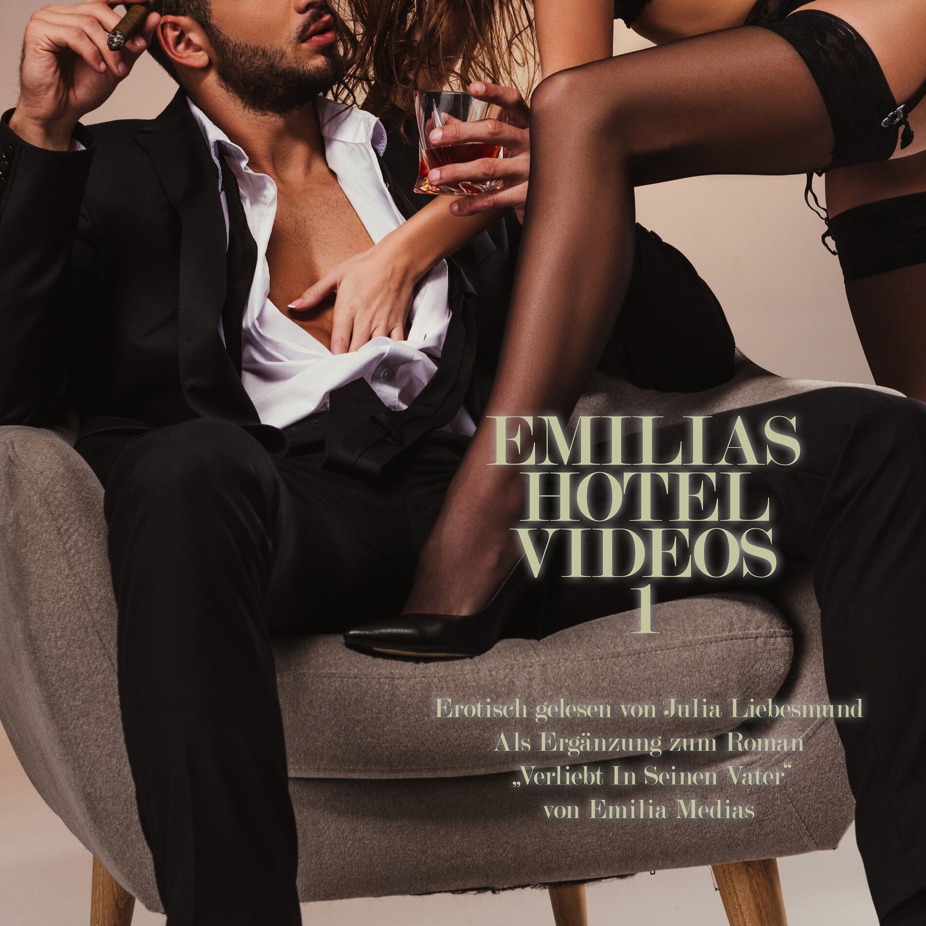 Album cover of Paar 1.1 - Emilias Hotel Videos 1 | Erotisch gelesen von Julia Liebesmund