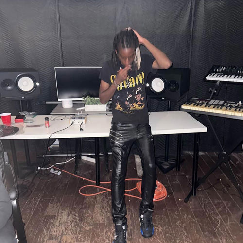 YSL FEIN (feat. NueTek)