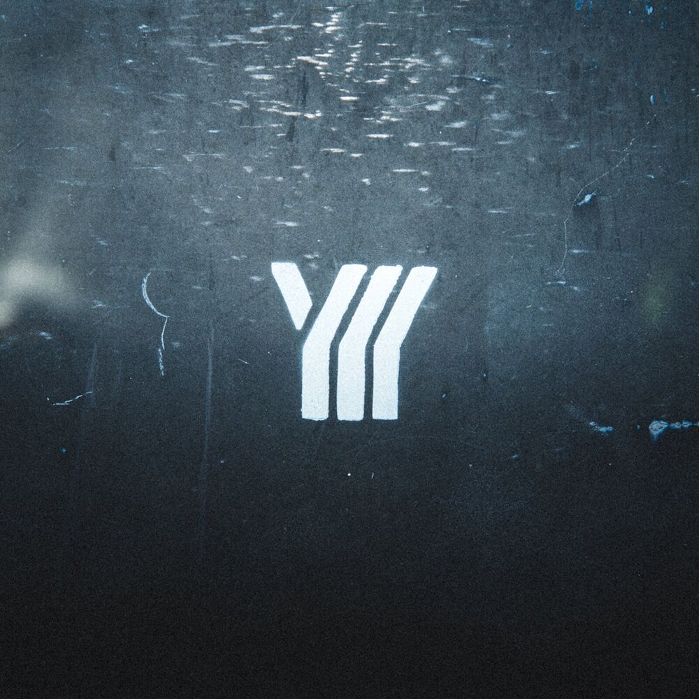 Picture of YYY