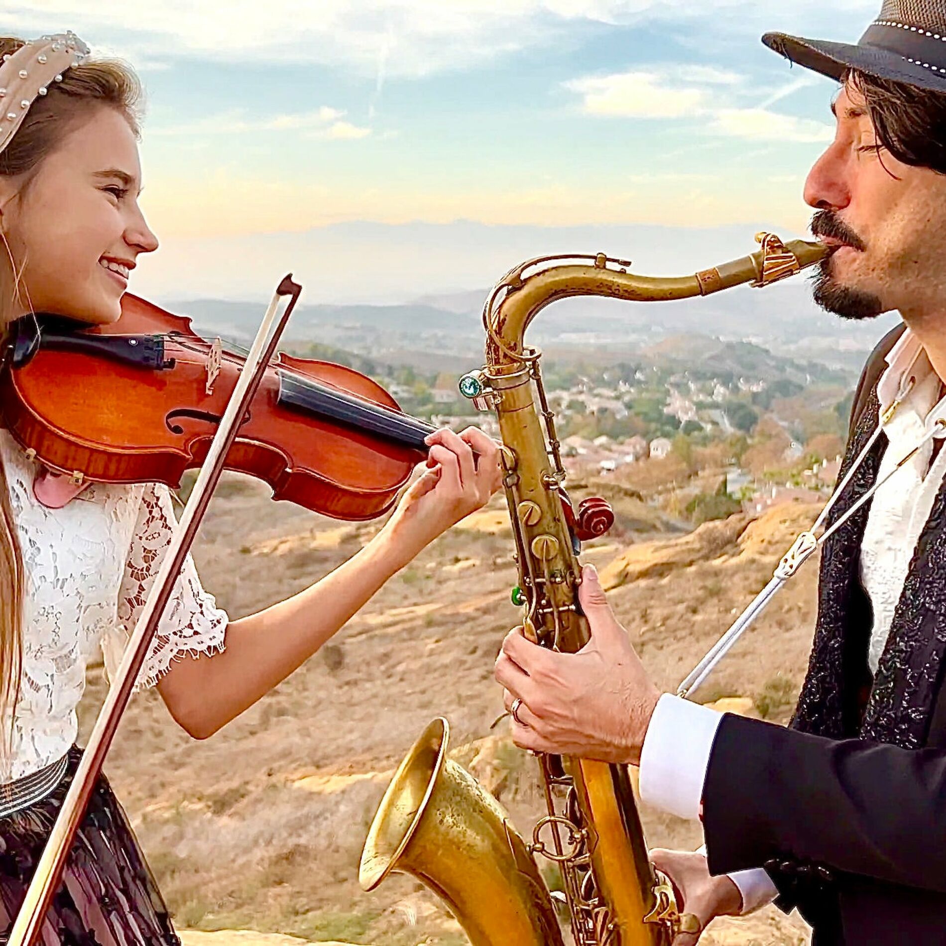 Album cover of Viva La Vida (feat. Daniele Vitale SAX)
