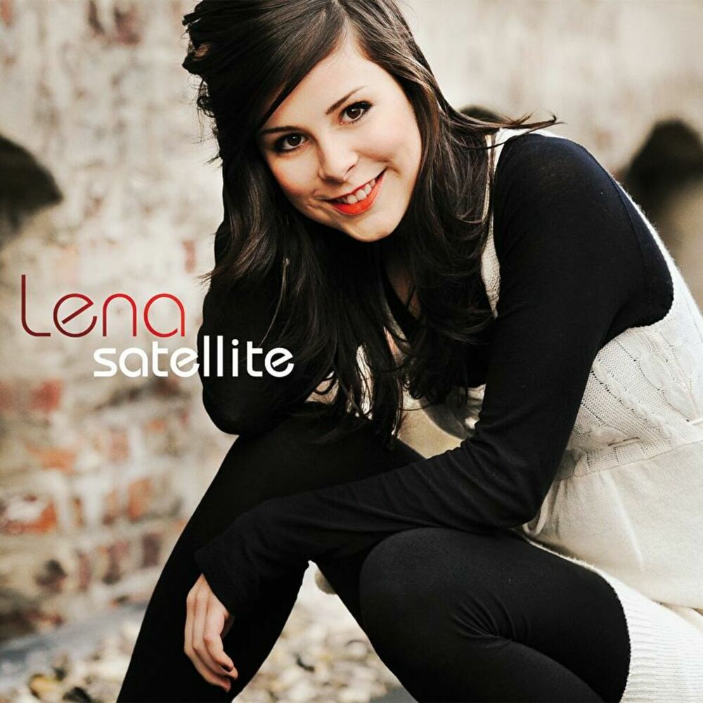 Picture of Love Me / Satellite / Bee (International)