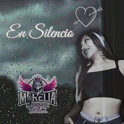En silencio