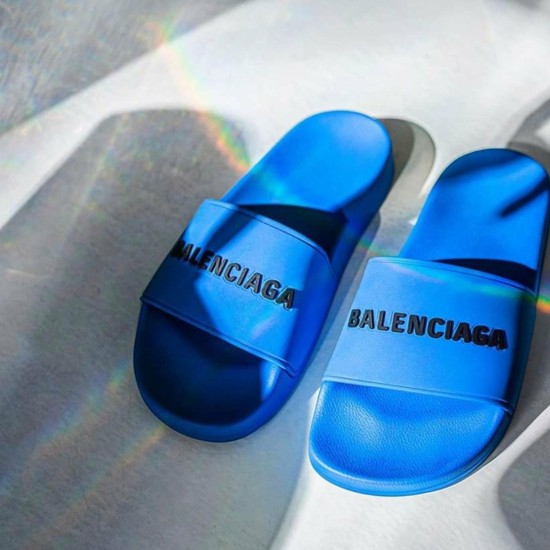 Balenciaga flops online