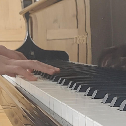 Hand in Hand Suite: Hand in Hand by Fingal Grünbauer - 128 BPM