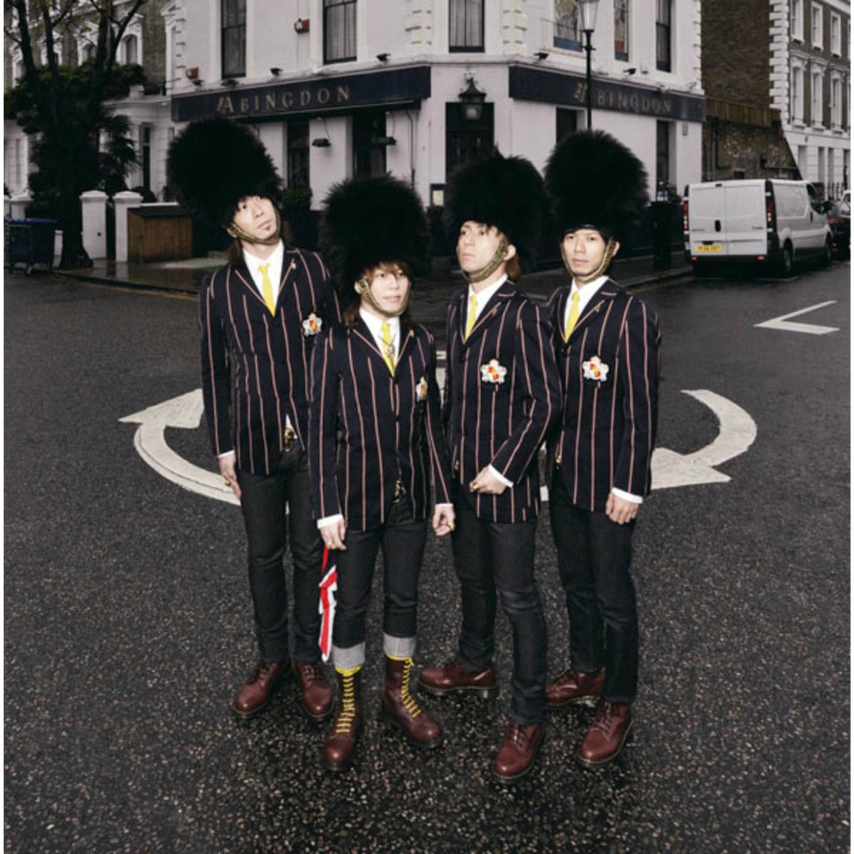 ミュージック abingdon boys school JAPAN TOUR 2008 DVD Amazon.co.jp: abingdon boys school JAPAN TOUR 2008(初回生産