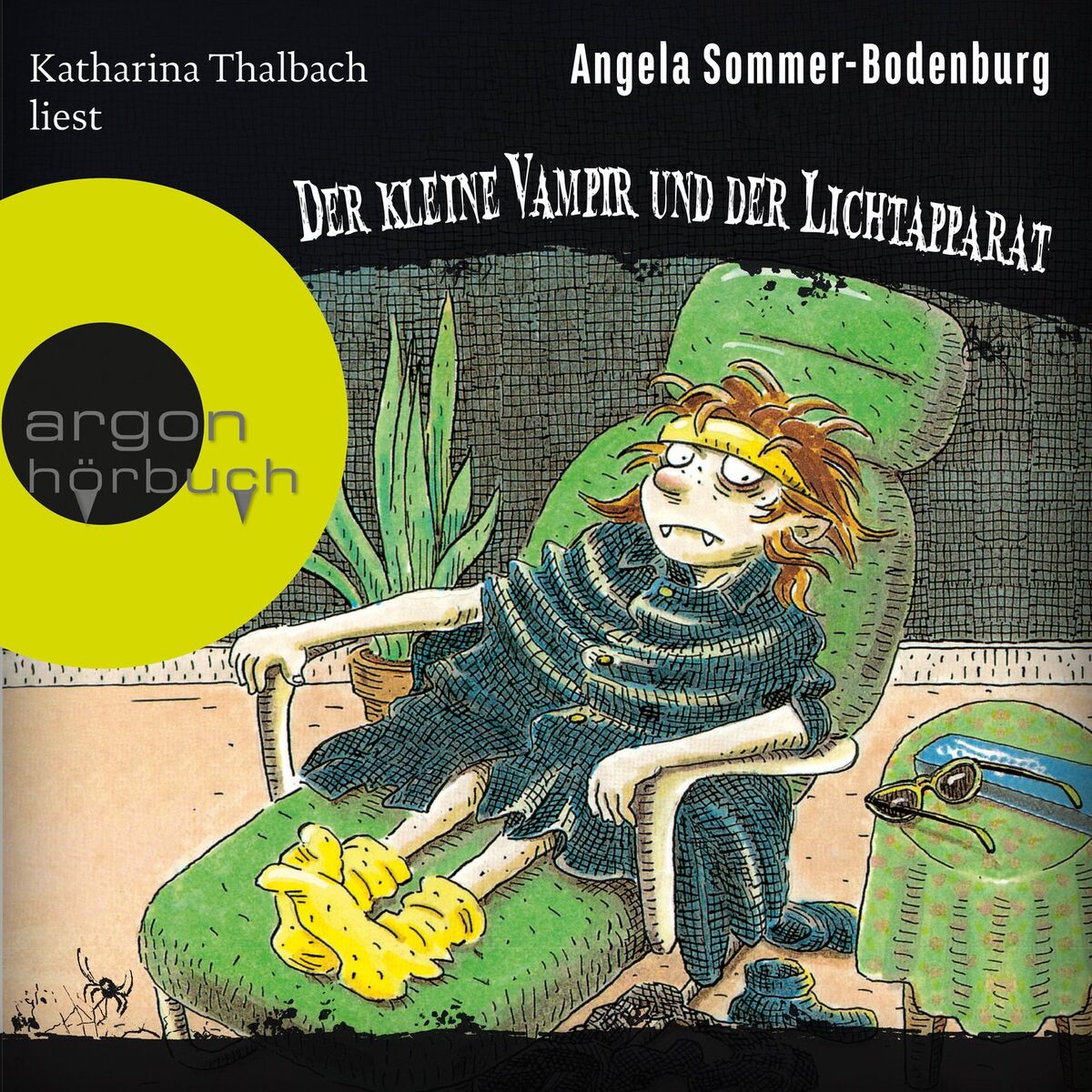 Album cover of Kapitel 1 - Der kleine Vampir und der Lichtapparat - Der kleine Vampir, Band 11