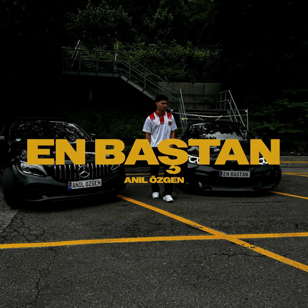 Album cover of En Baştan