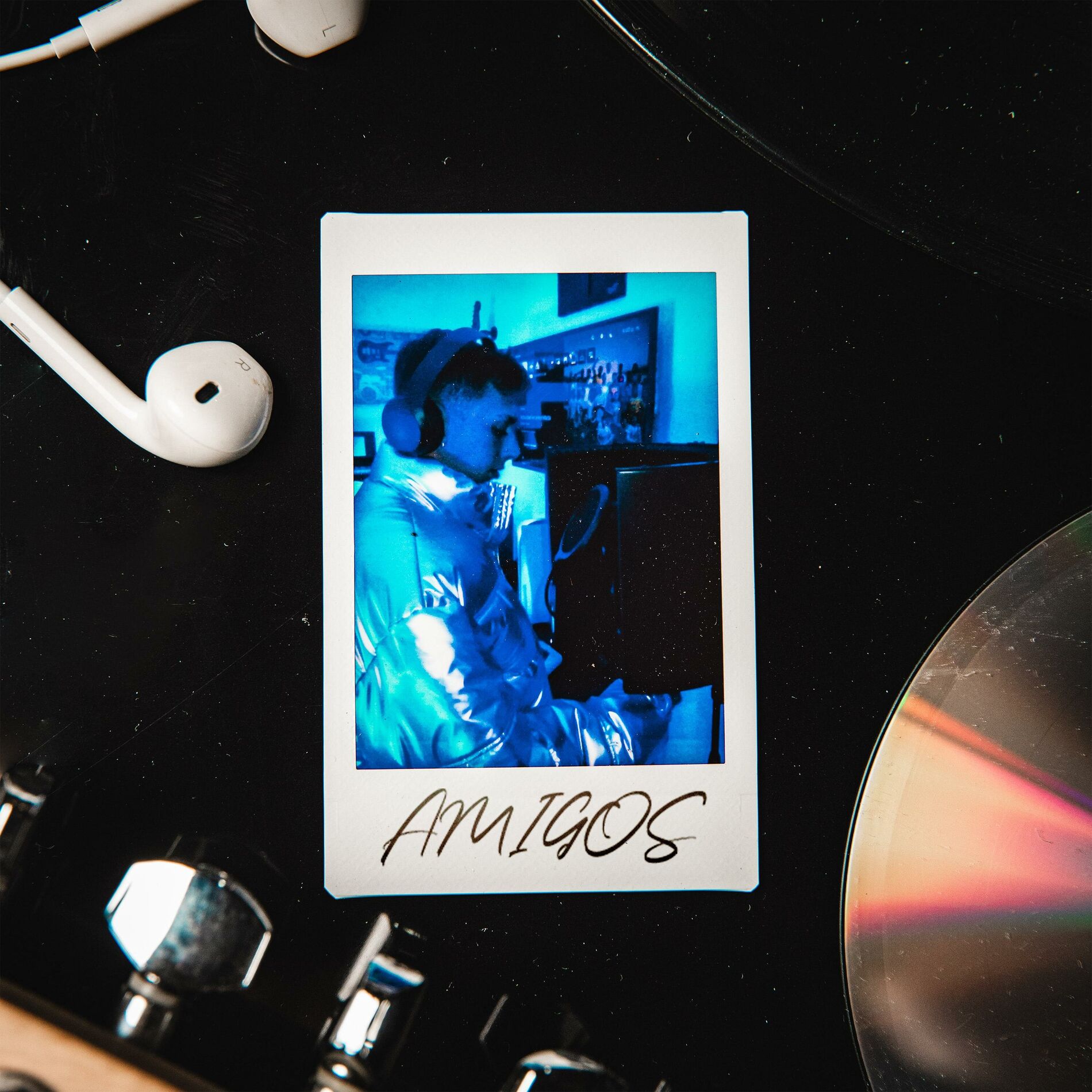 Album cover of AMIGOS