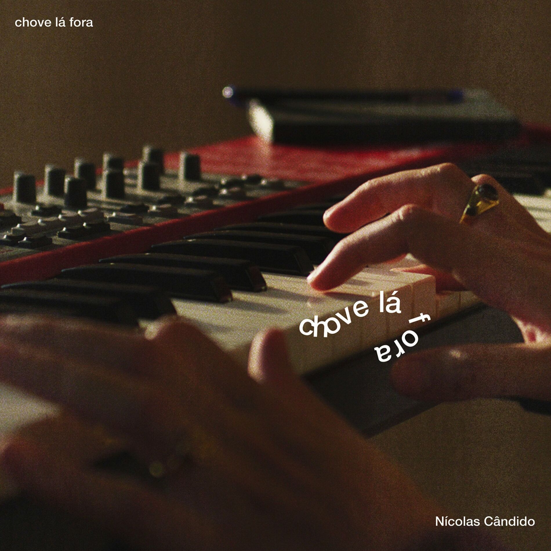 Album cover of Chove Lá Fora