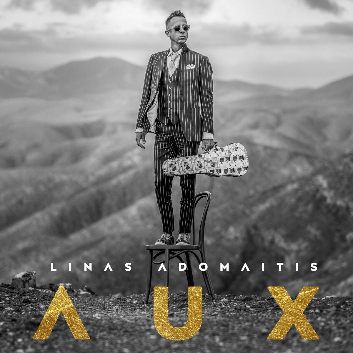 Album cover of Aux