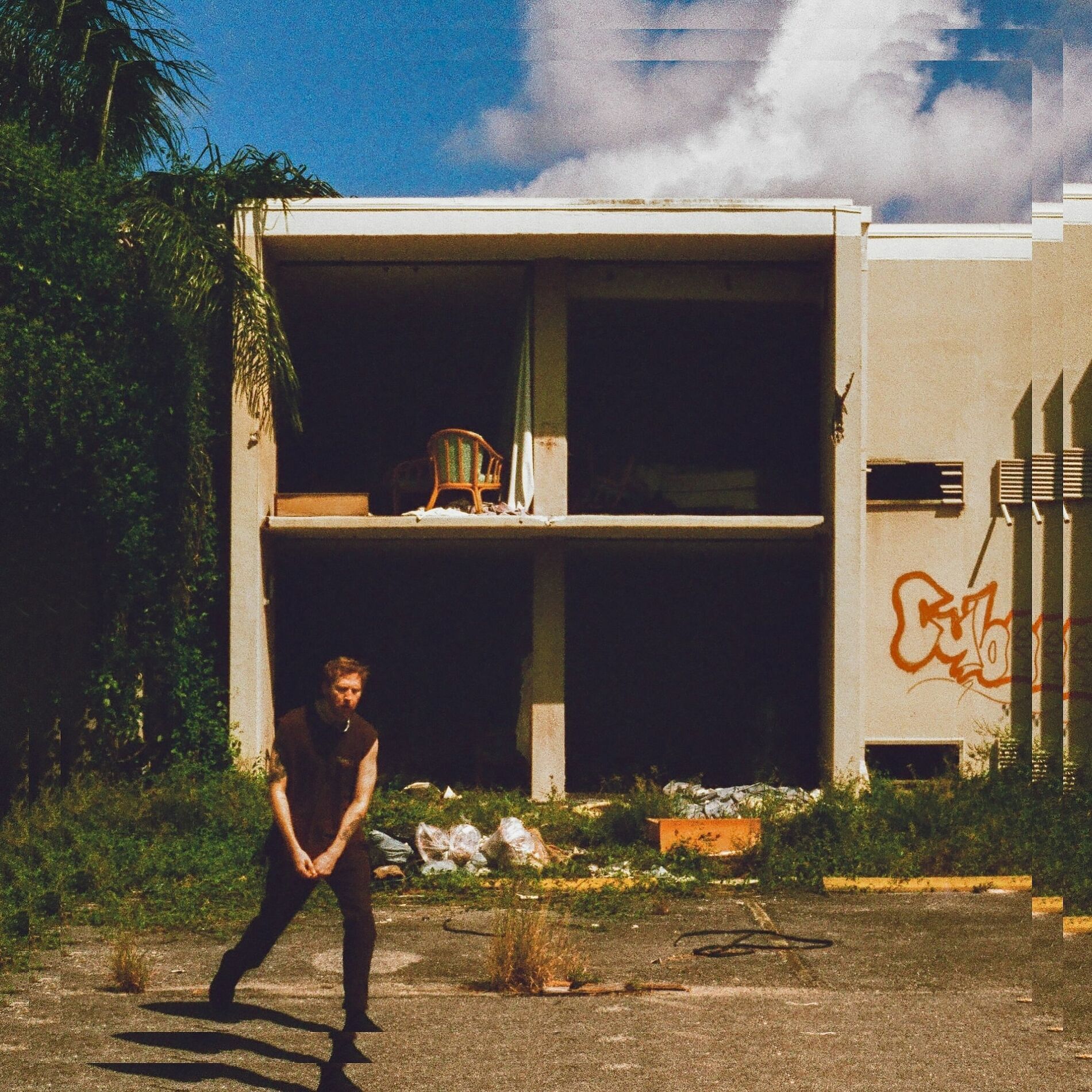 Album cover of buzzin