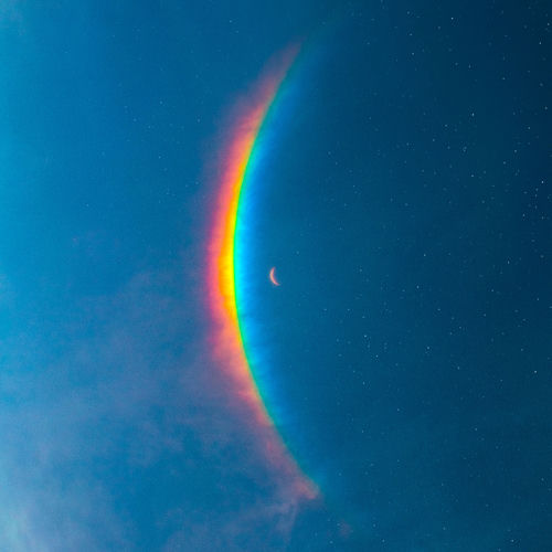 洋楽 Coldplay Moon Music (Full Moon Edition) Coldplay releases deluxe '﻿Full Moon﻿' edition of ﻿'Moon