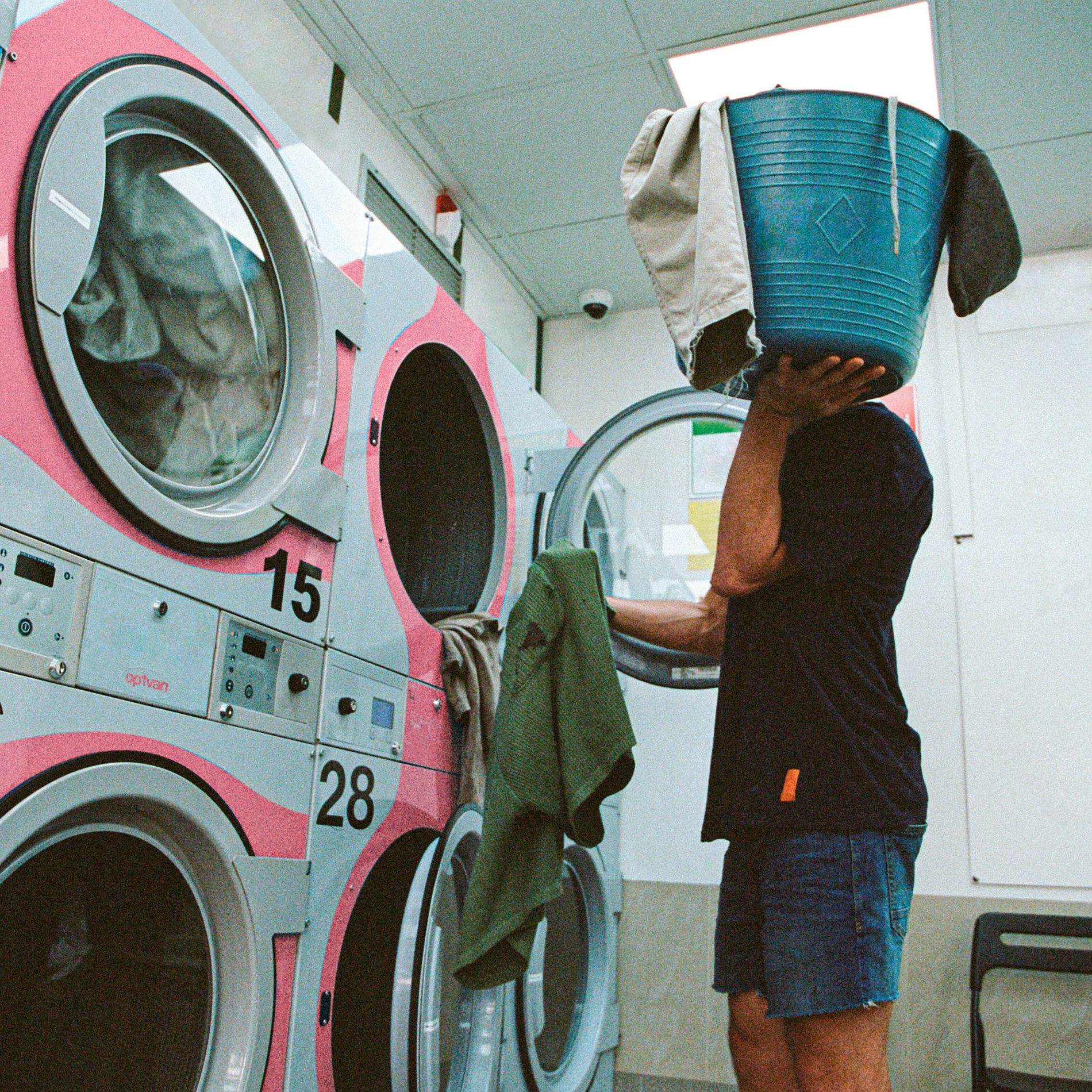 Album cover of I SAMPLED THE RADIO 2