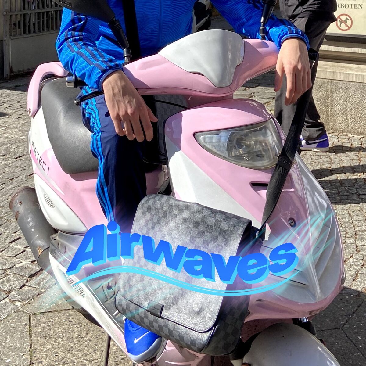 Album cover of Airwaves