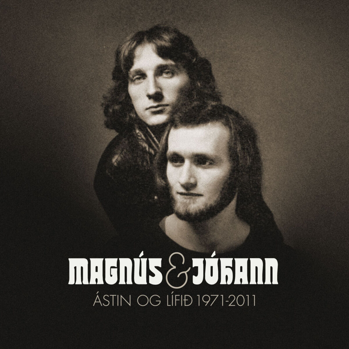 Album cover of Ástin og lífið 1971-2011