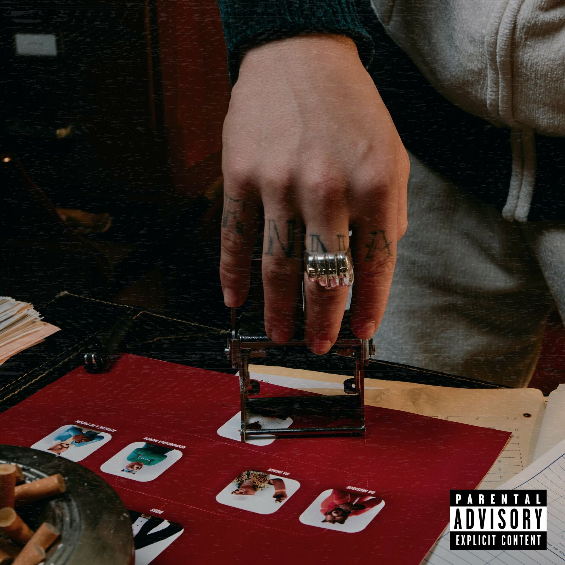 Album cover of Décembre