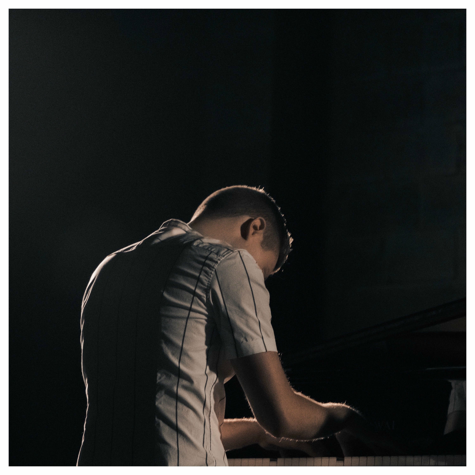Album cover of Familiar