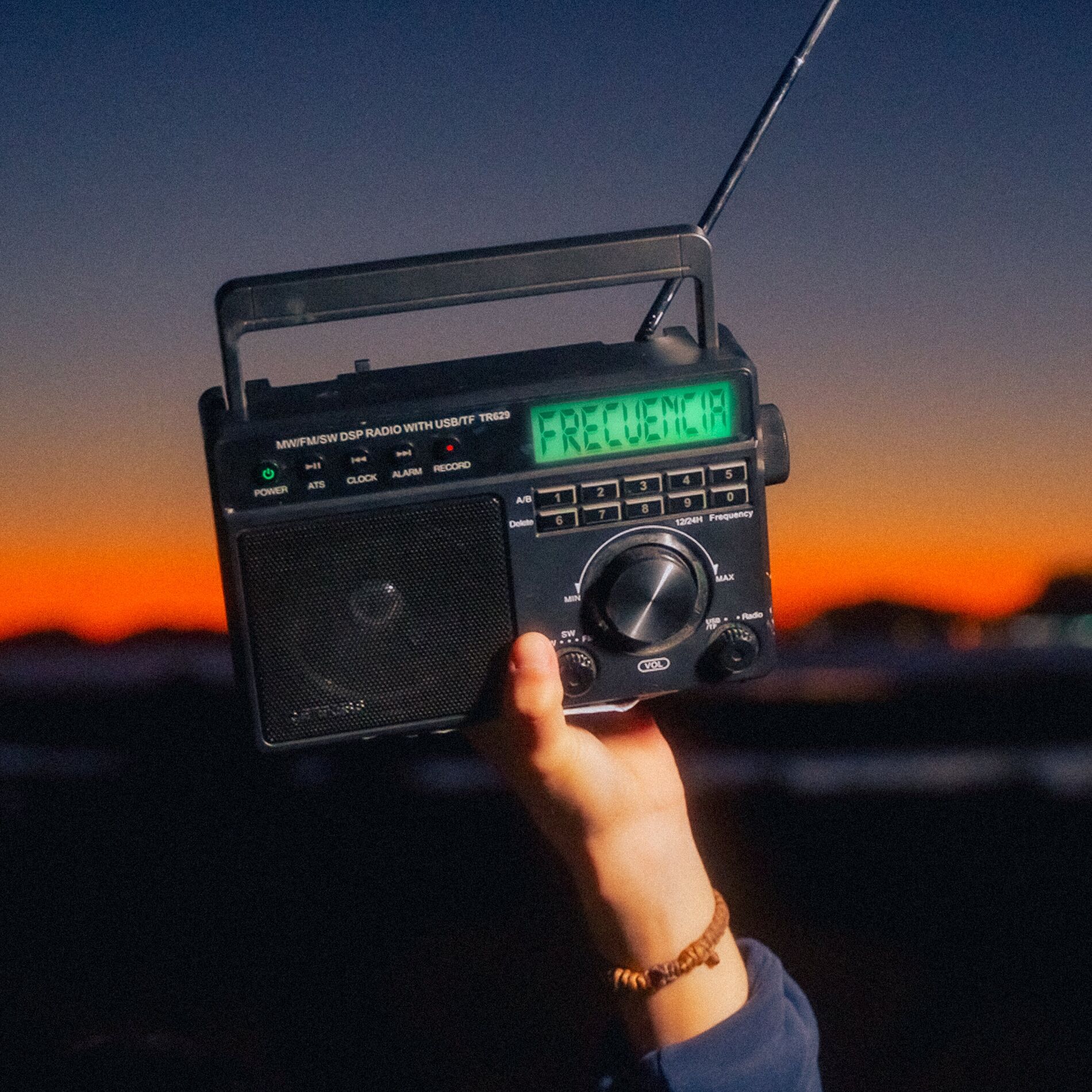 Album cover of FRECUENCIA