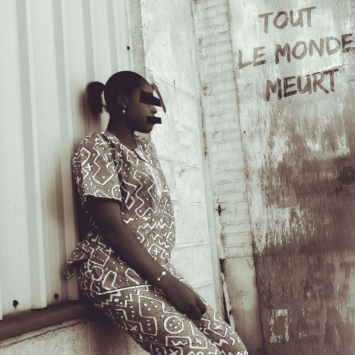 Album cover of Tout le monde meurt