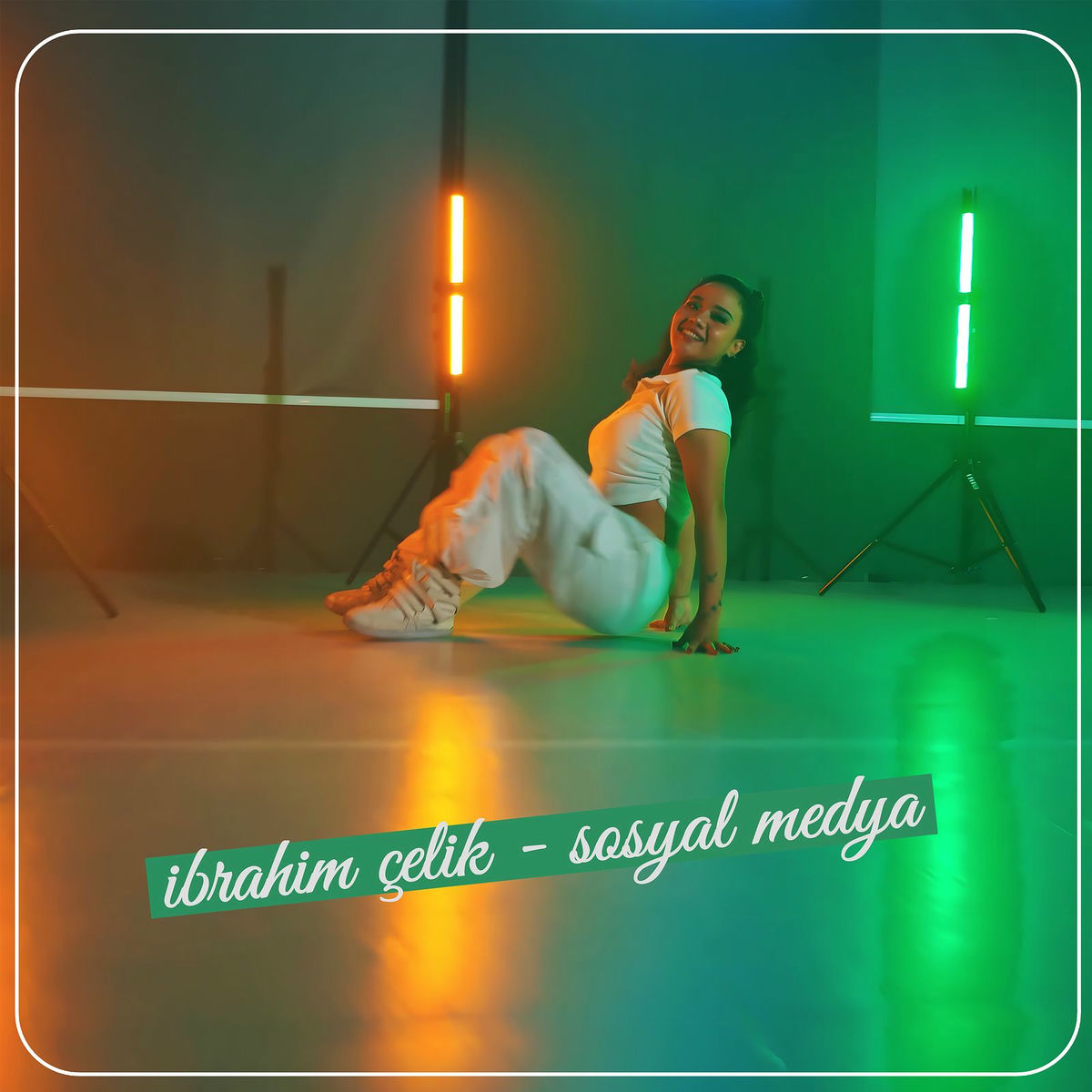 Album cover of Sosyal Medya