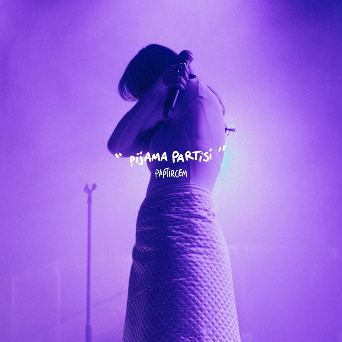 Album cover of Kaybettim Yirmilerimde (Live @Pijama Partisi)