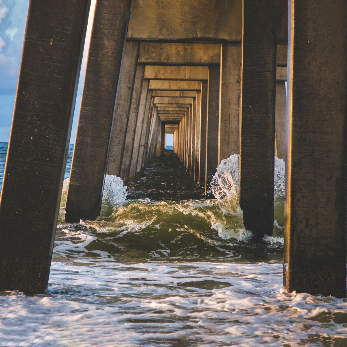Album cover of Towards the Waves
