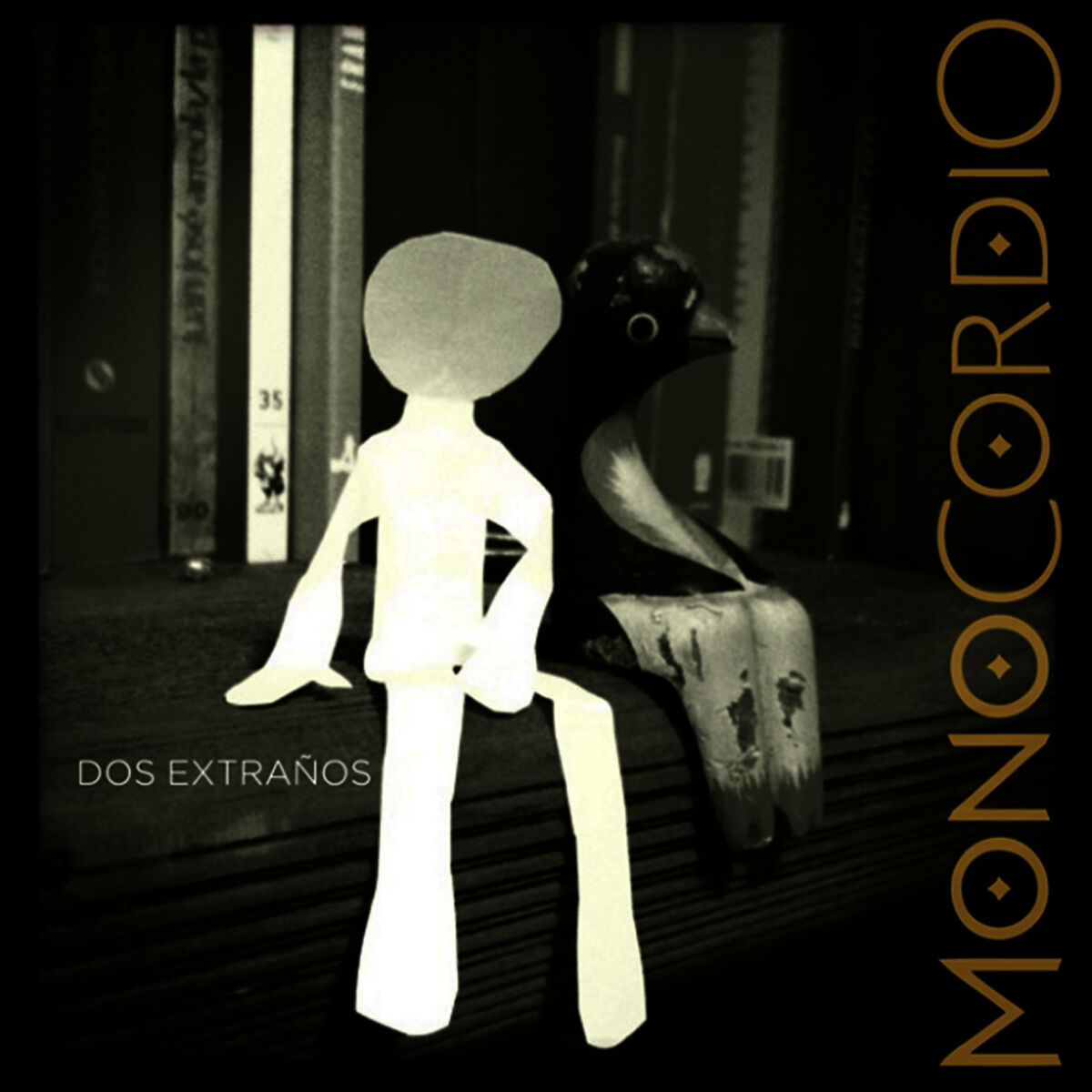 Album cover of Dos Extraños