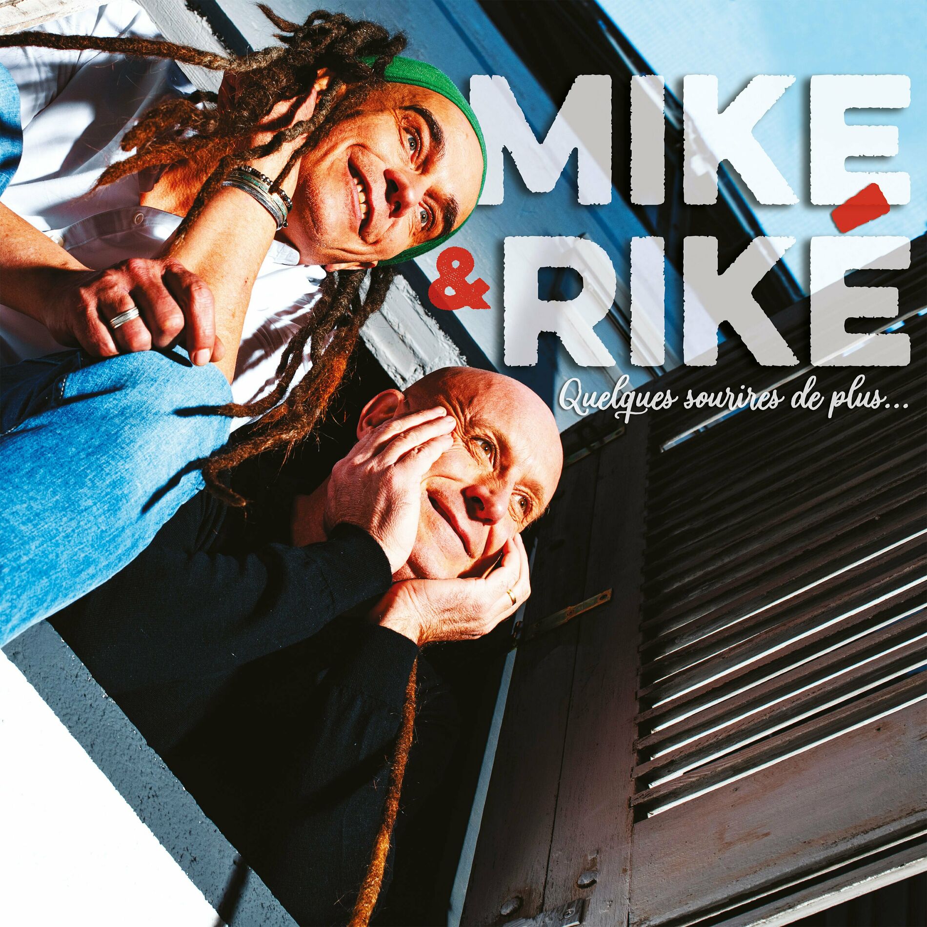 Album cover of Quelques sourires de plus