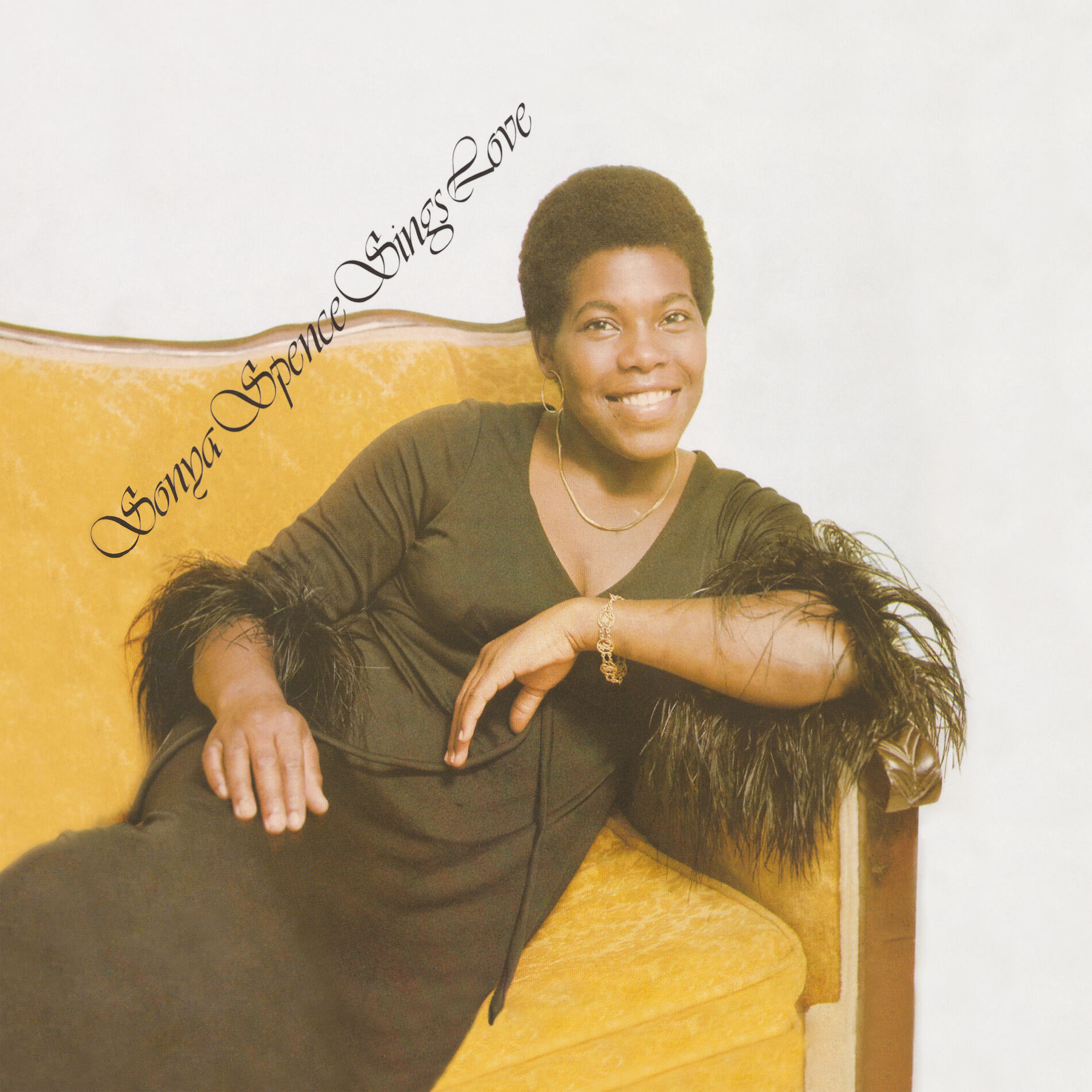 Album cover of Sings Love