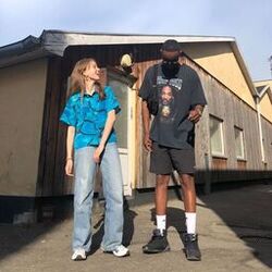 Cover of Fuck Dig (Centrum) [feat. LUNA]