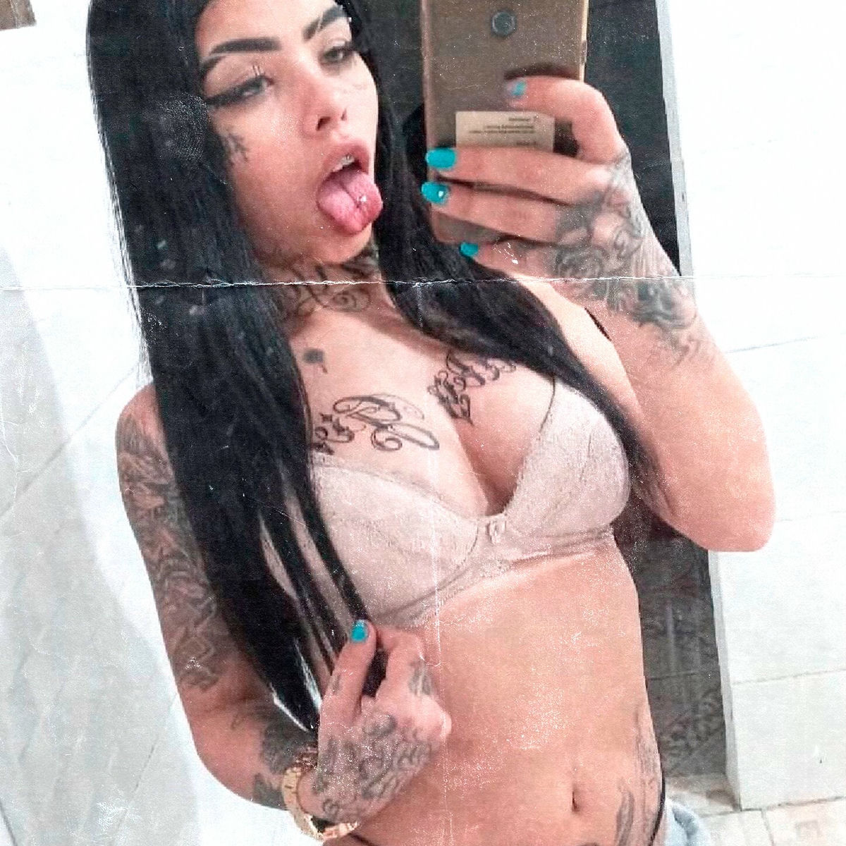 Album cover of NÃO CONSIGO VIVER LONGE DESSA SURTADA , SIMPLESMENTE ELA VS