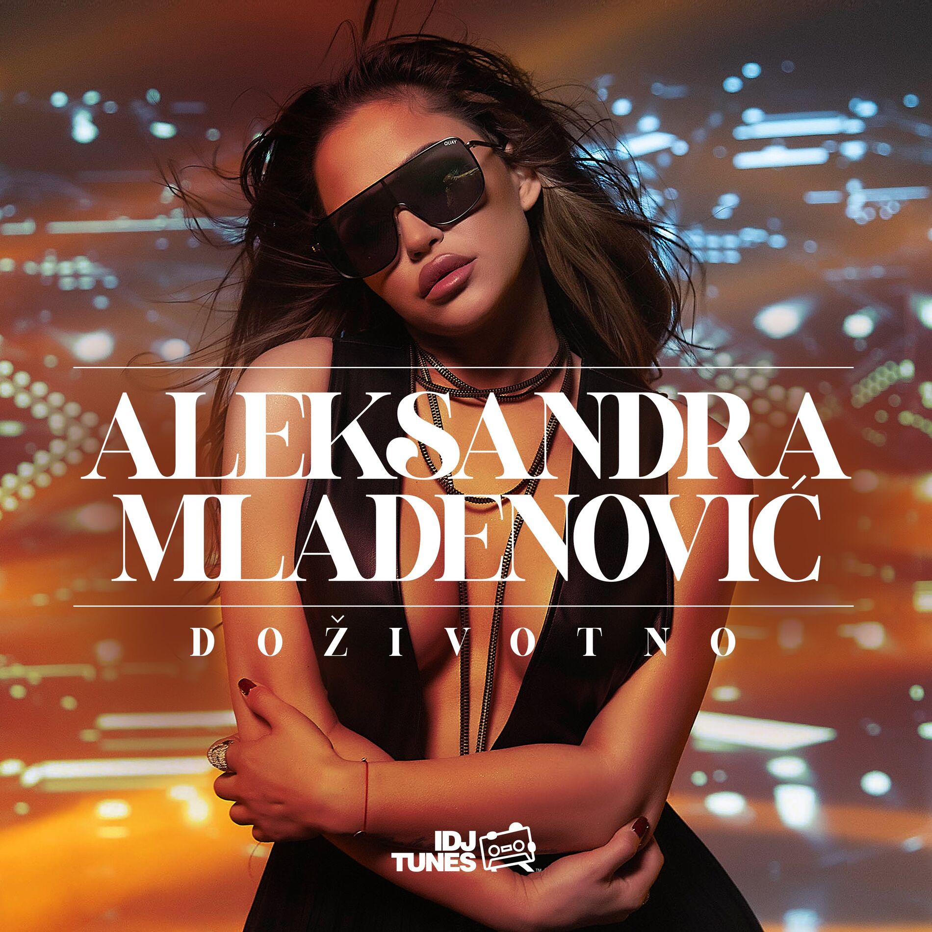 Album cover of Dozivotno