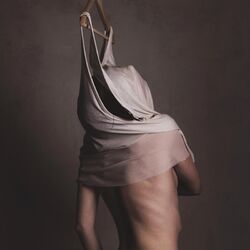 Cover of É