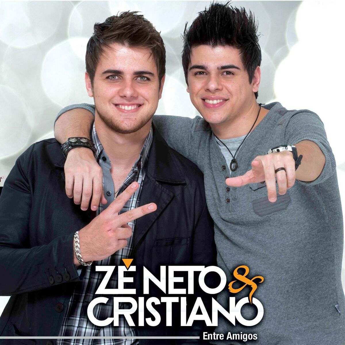 Album cover of Entre Amigos (Ao Vivo)