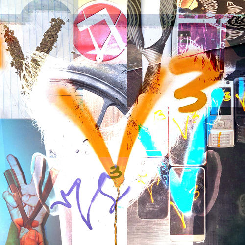 V³