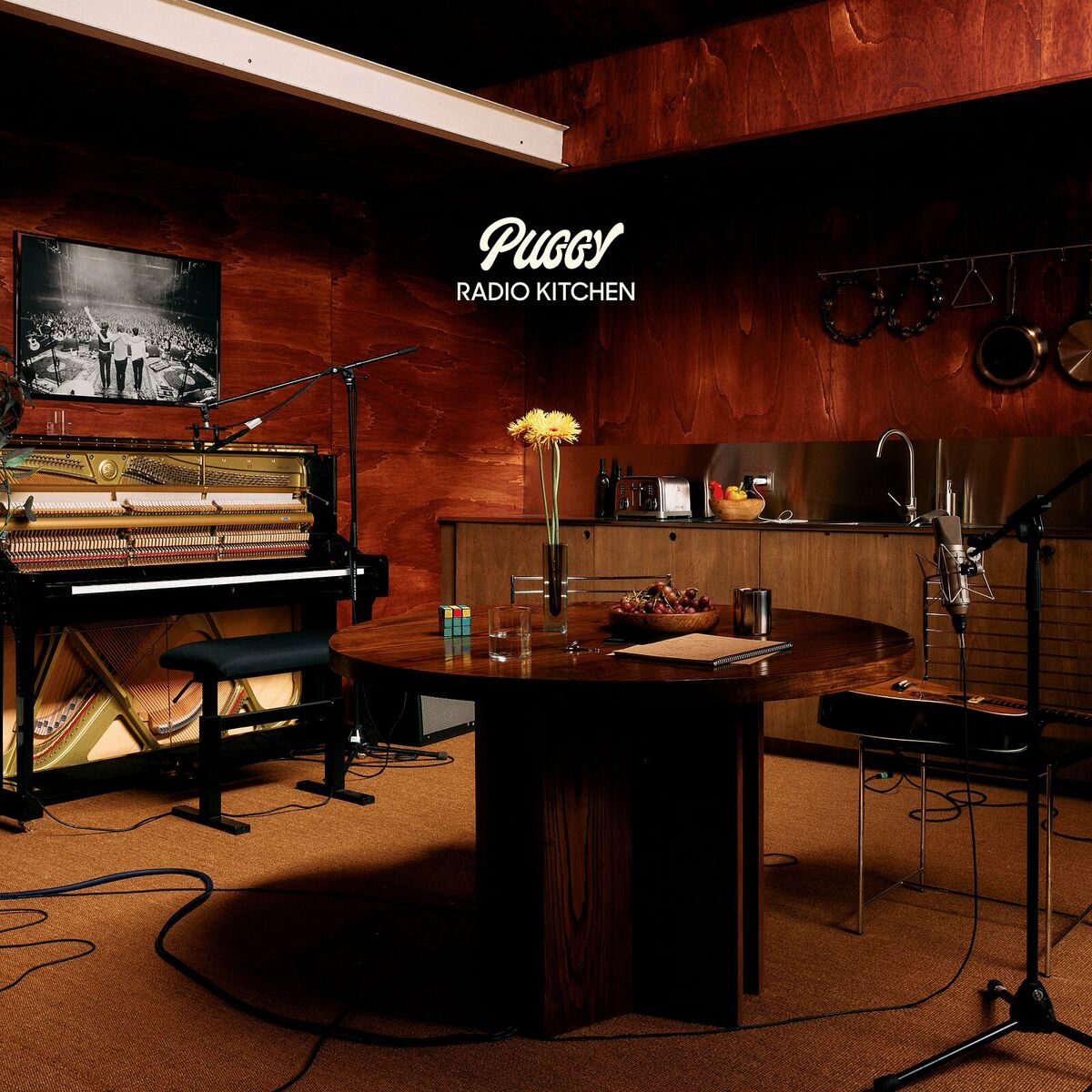 Album cover of Never Give Up