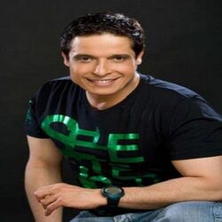 Cover of احلي حكاية
