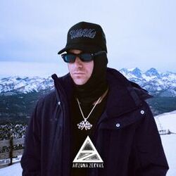 Cover of SNOWMAN (Remix)