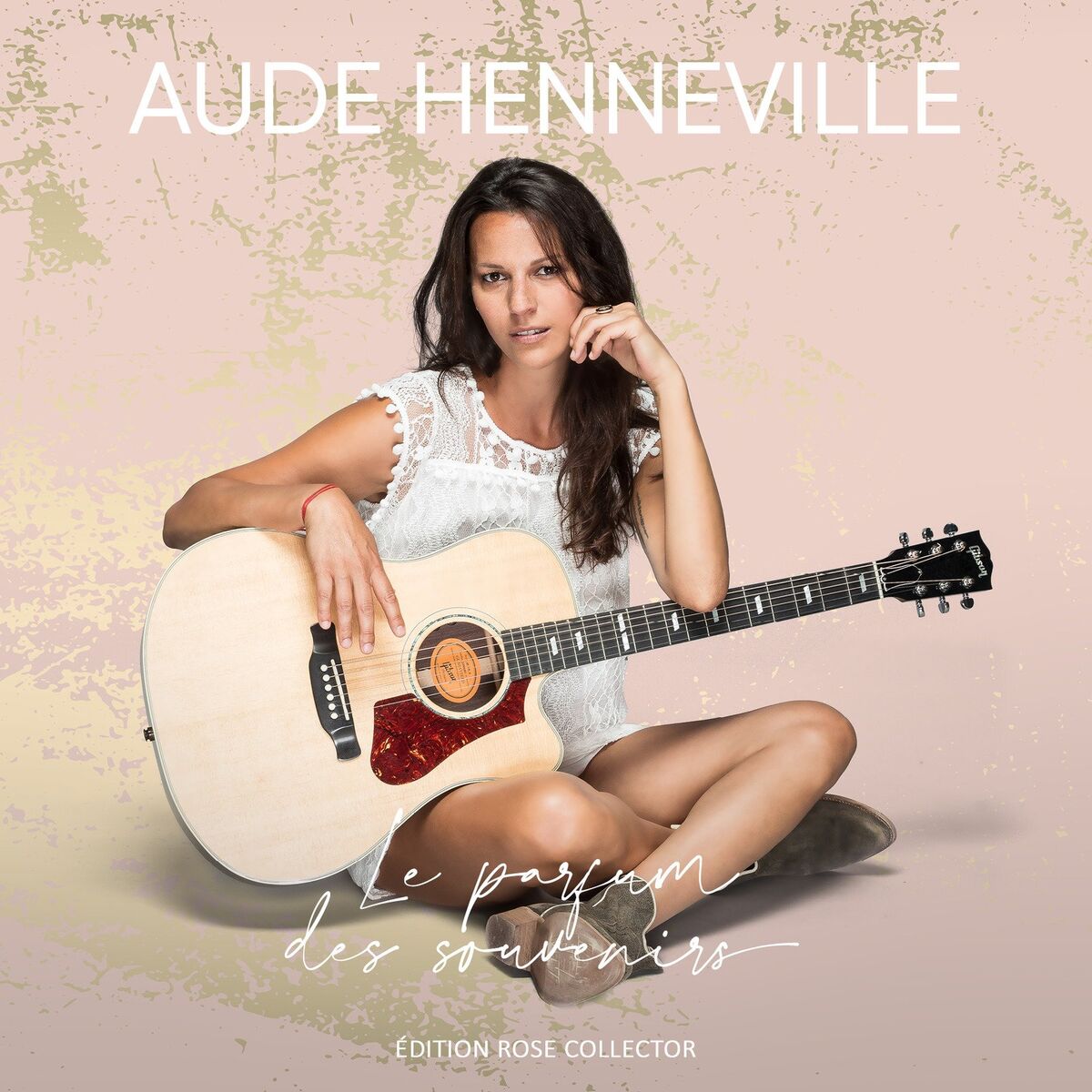 Album cover of Le parfum des souvenirs ( Édition rose collector )