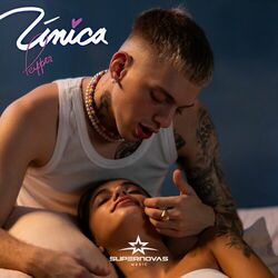 Cover of Única