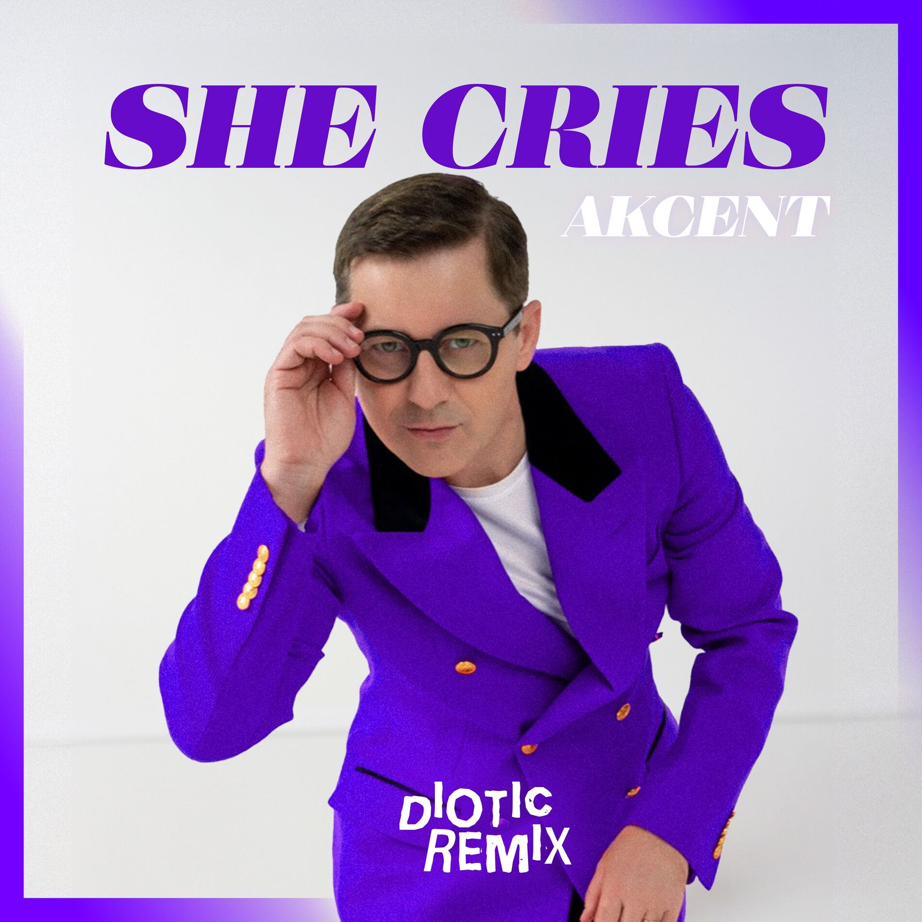 Album cover of She cries (Diotic Remix)