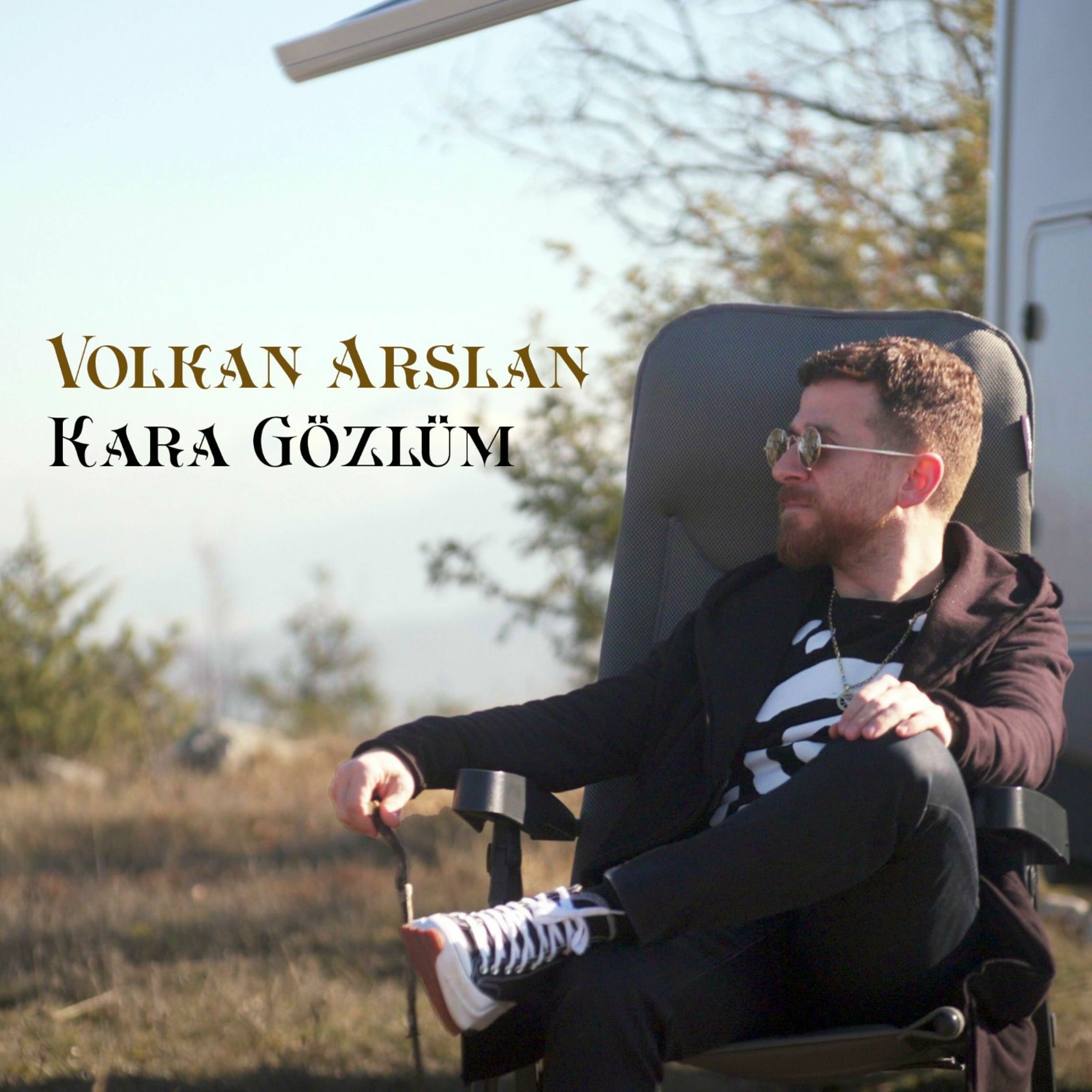 Album cover of Kara Gözlüm