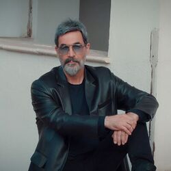 Cover of Ne Sendeyim Ne Kendimde