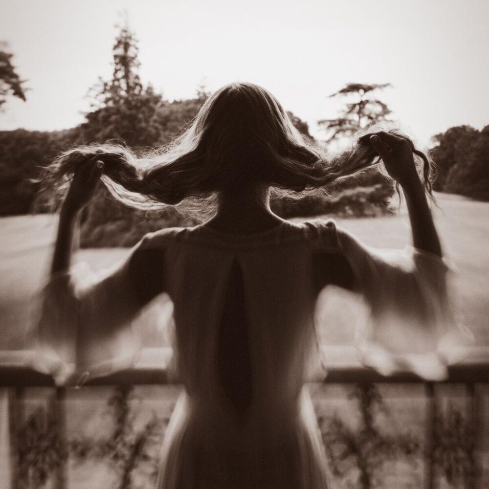 Picture of Hold on to Me
